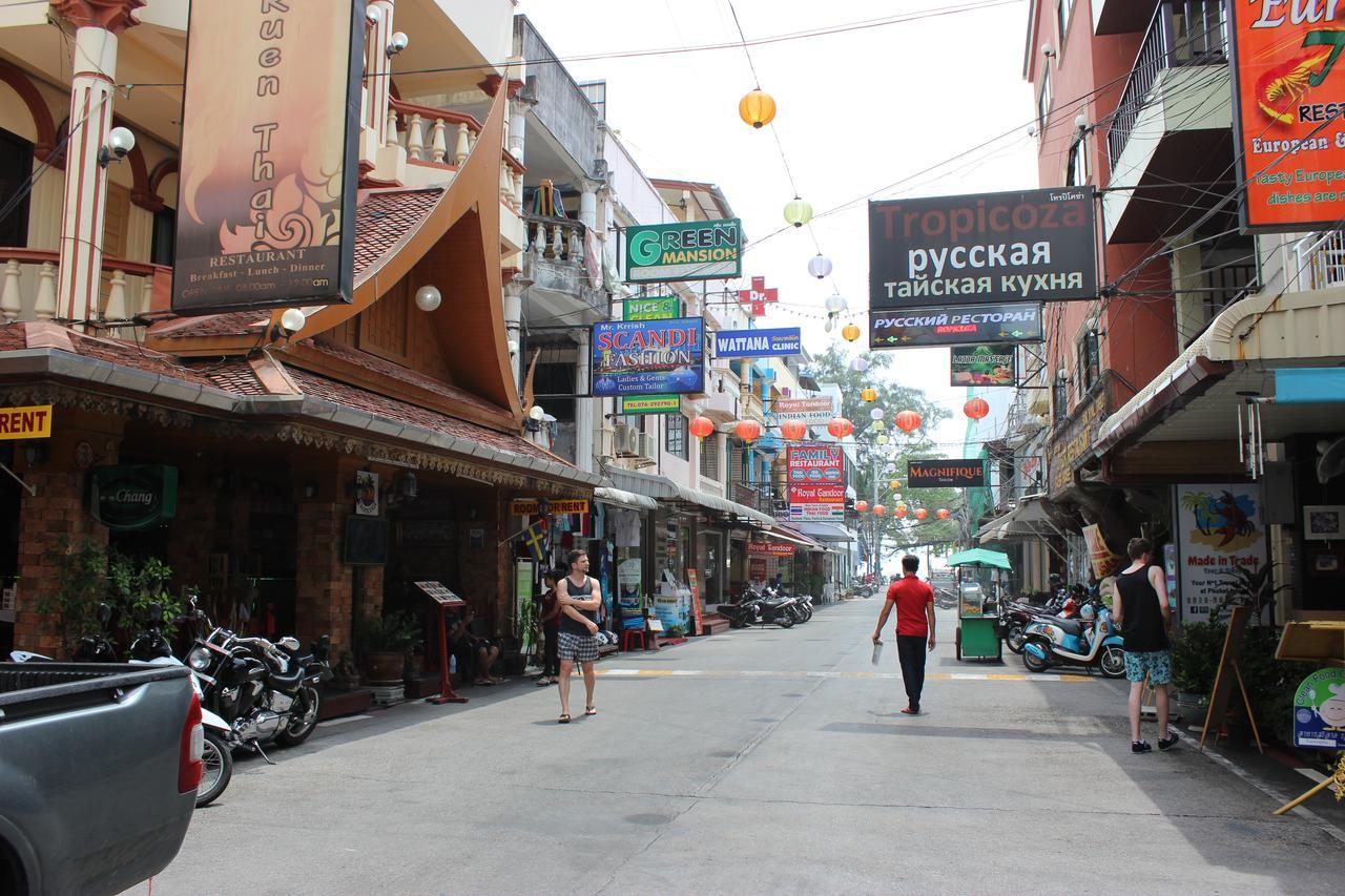 Tulip Inn Patong Exteriör bild